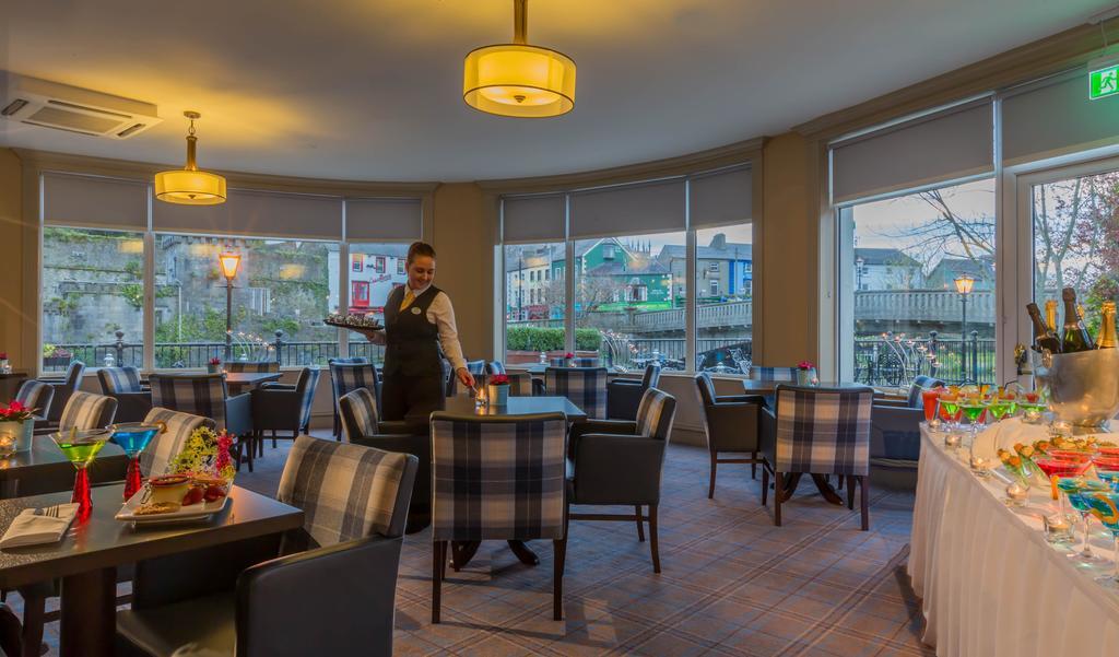 Kilkenny River Court Hotel Esterno foto