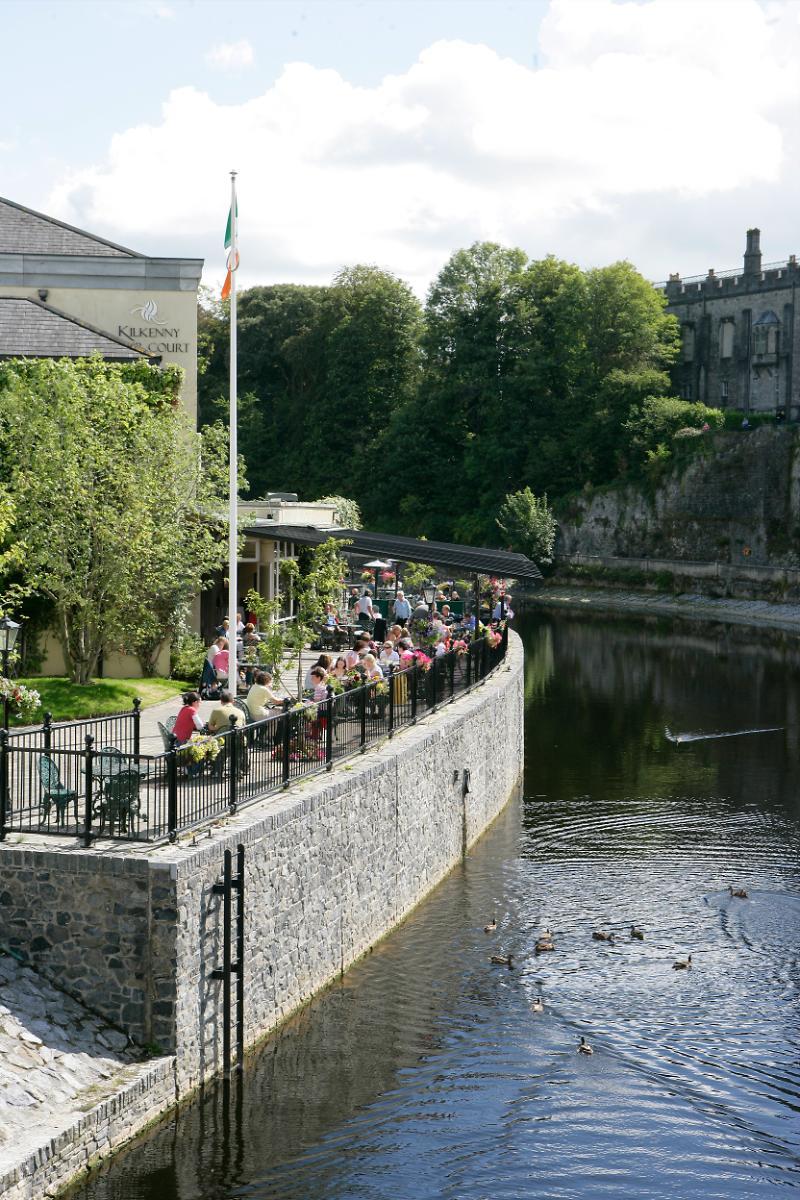 Kilkenny River Court Hotel Esterno foto