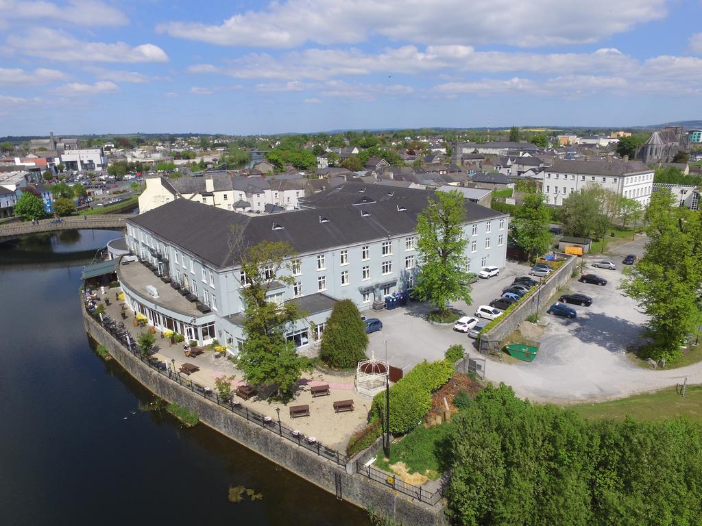 Kilkenny River Court Hotel Esterno foto