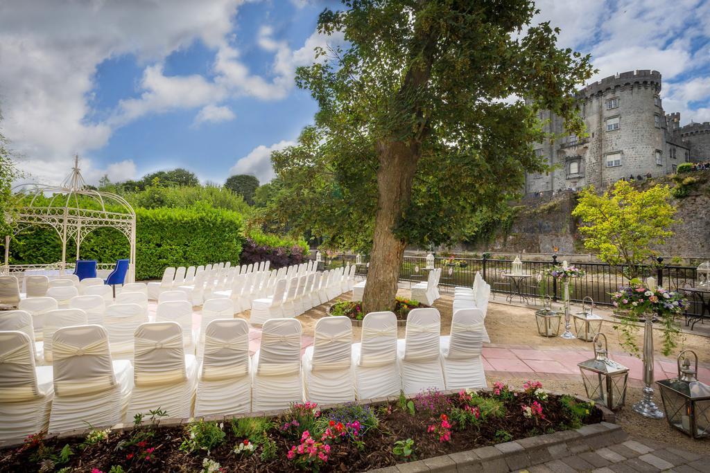 Kilkenny River Court Hotel Esterno foto